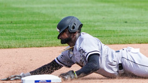 Luis Robert SB v KC 2020-09-06 (Jay Biggerstaff) USATSI_14887145